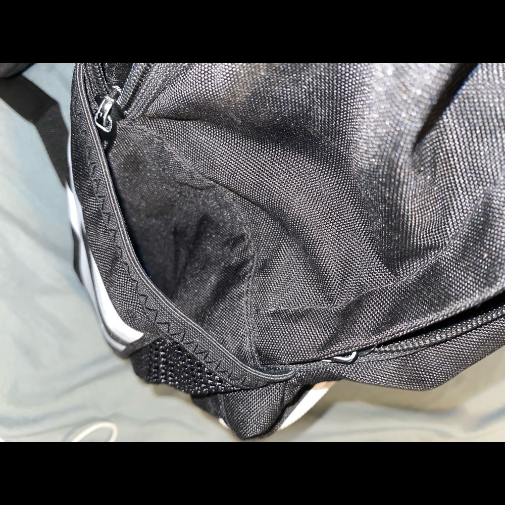 Adidas backpack - Picture 5 of 6